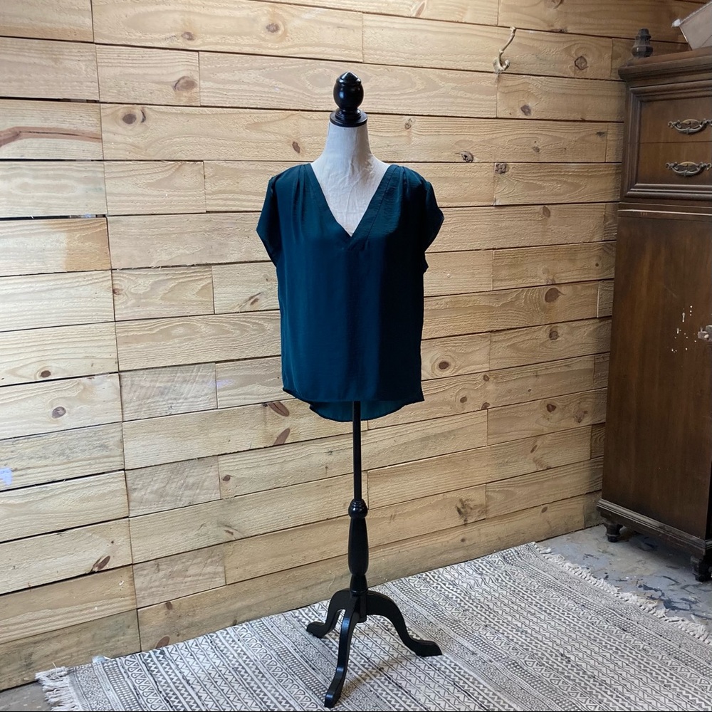 H&M shirt blouse forest green high low